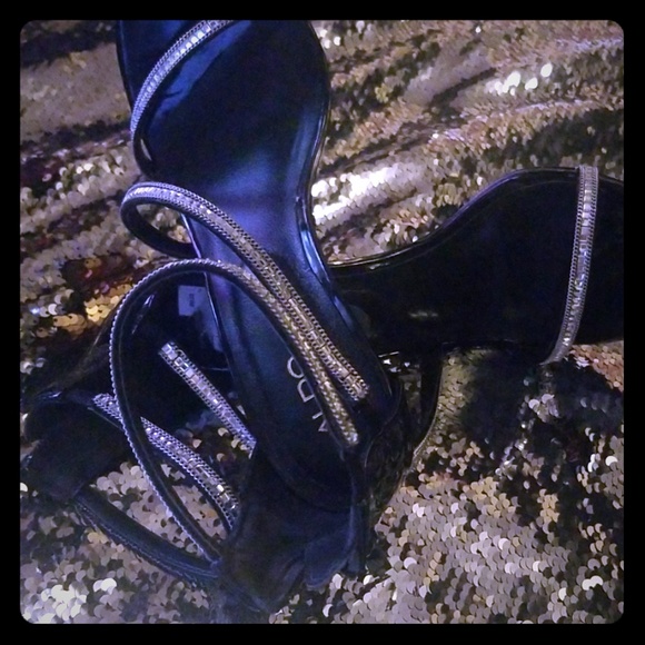 Stilettos - Picture 1 of 1